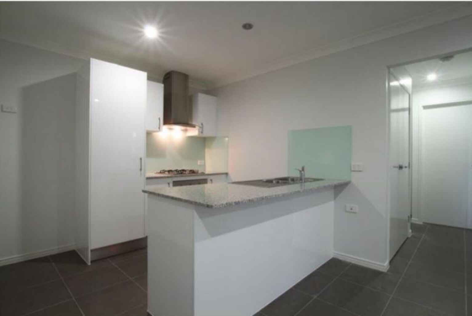 2/7 Hancock Street Caboolture