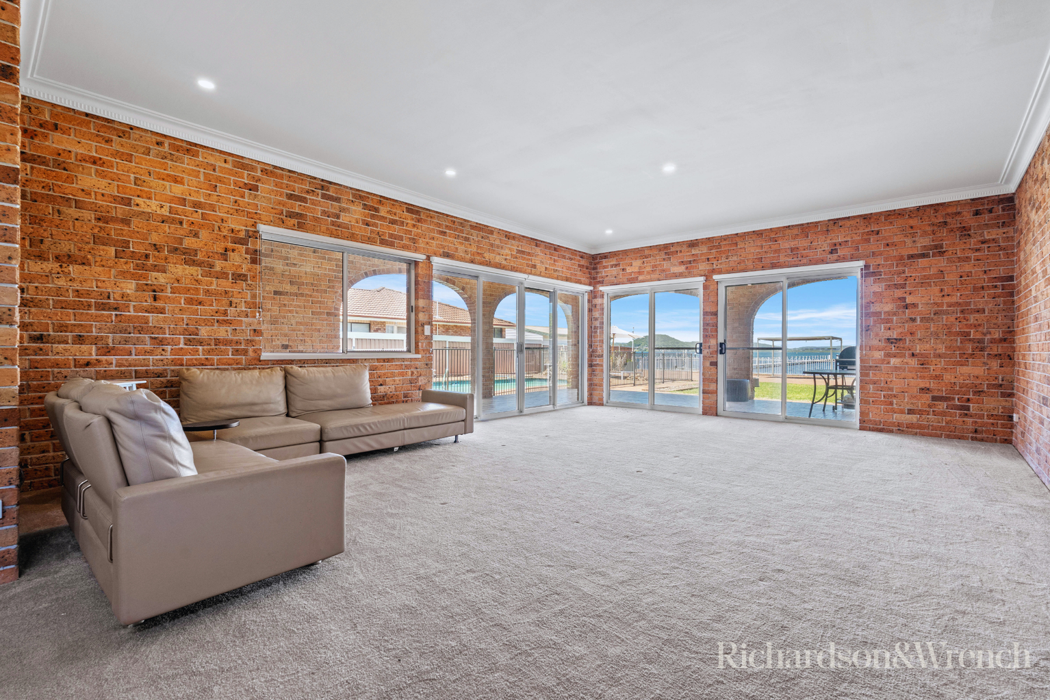 7A Victory Parade Tascott