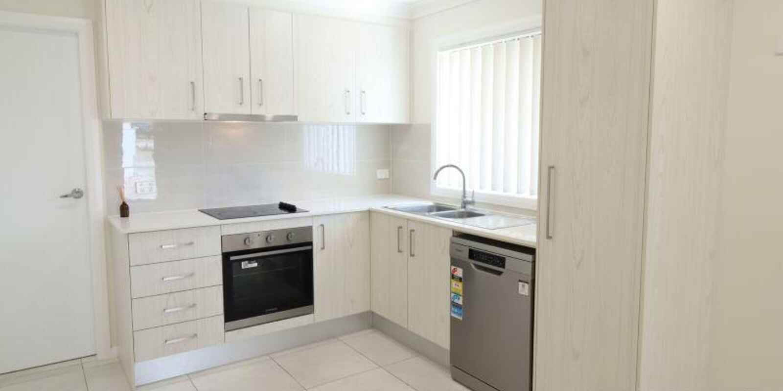 37A Chatres Street St Clair