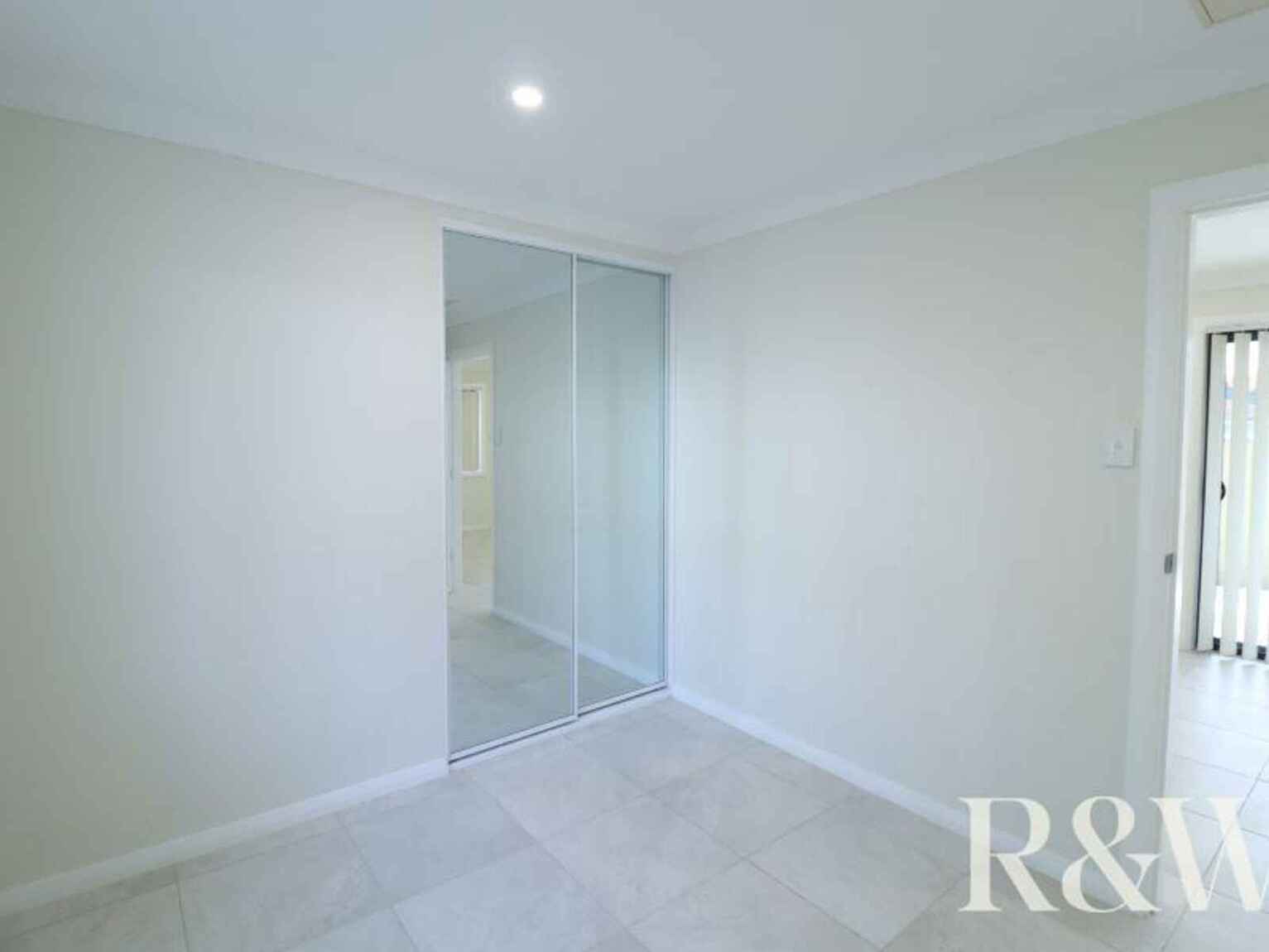 37A Chatres Street St Clair