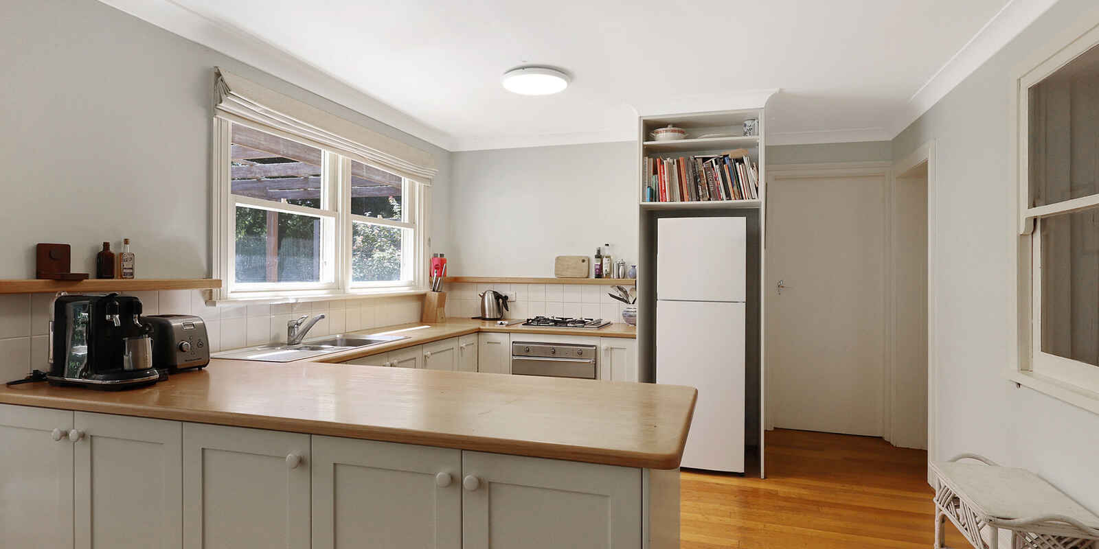 12-14 Middle Road Exeter