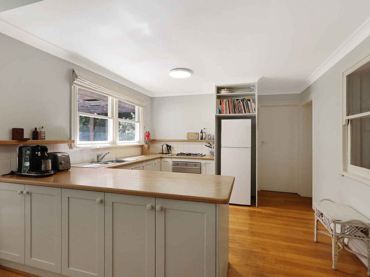 12-14 Middle Road Exeter