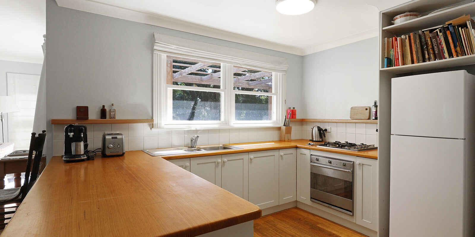 12-14 Middle Road Exeter