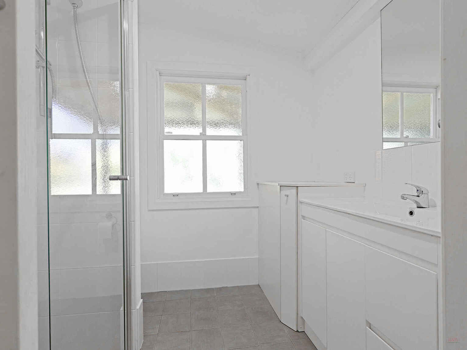 12-14 Middle Road Exeter