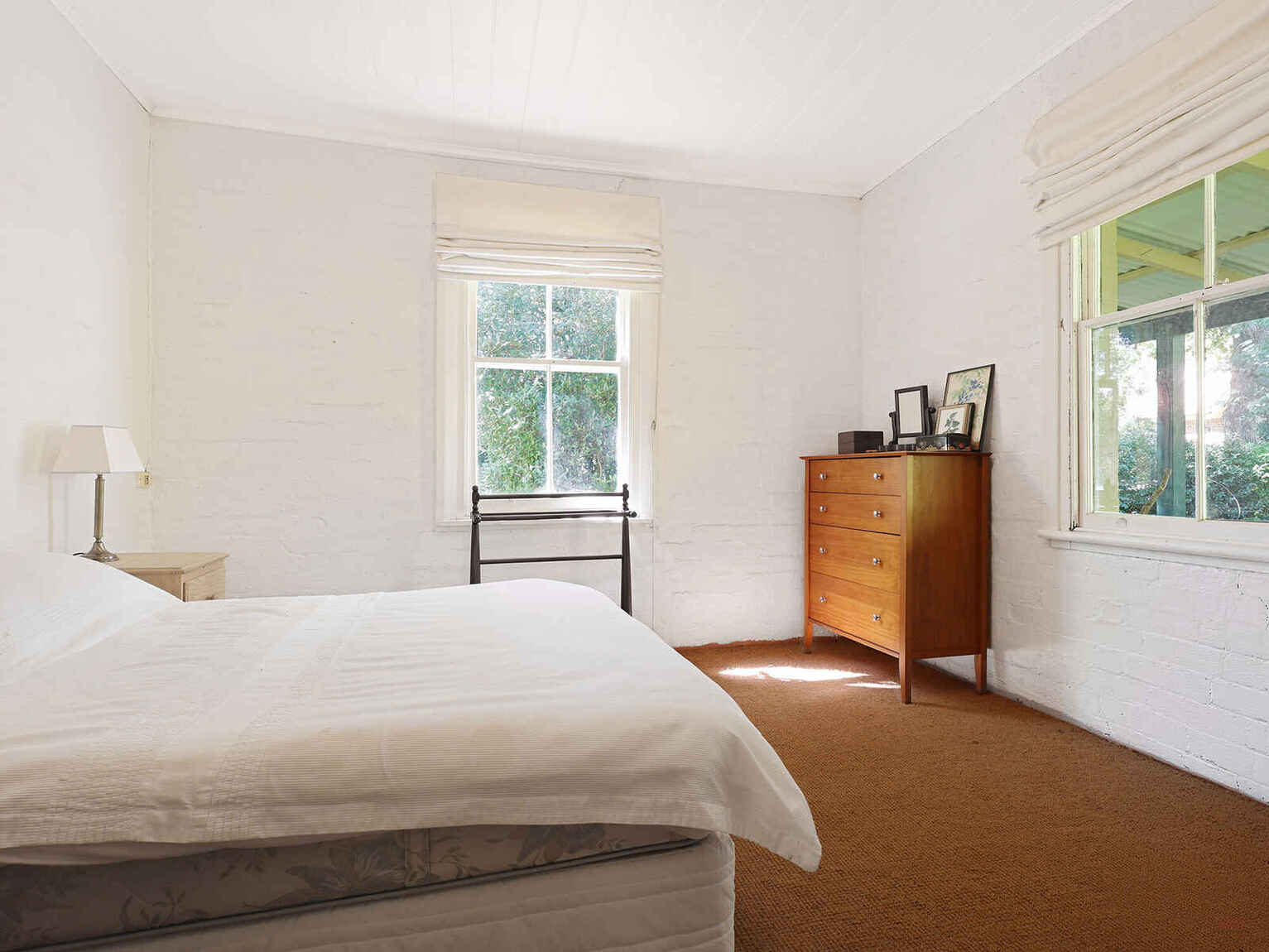 12-14 Middle Road Exeter