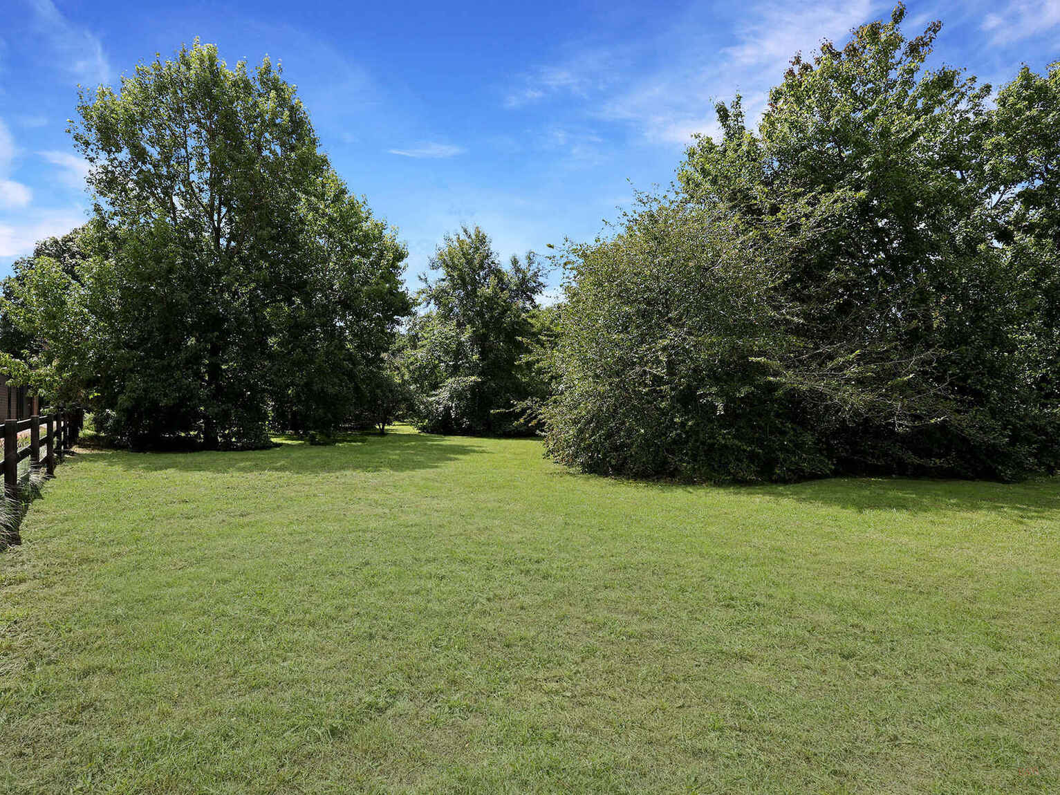 12-14 Middle Road Exeter