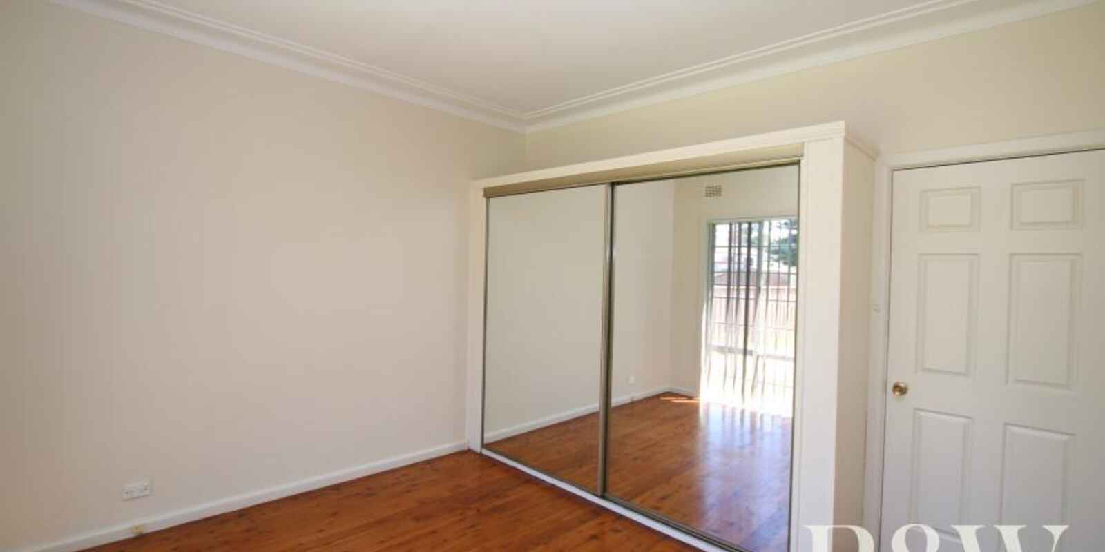 8 Waugh Crescent Blacktown