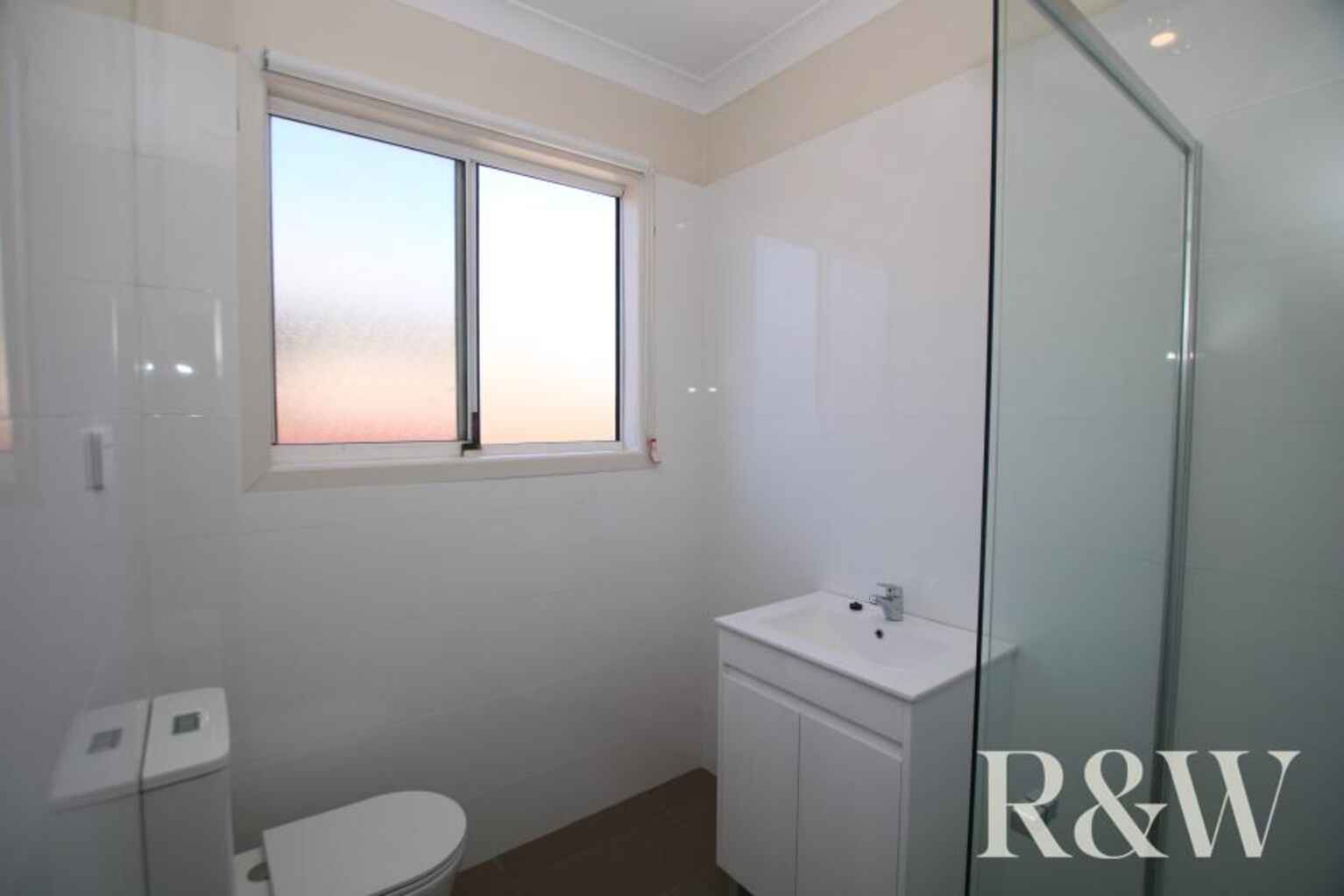 8 Waugh Crescent Blacktown