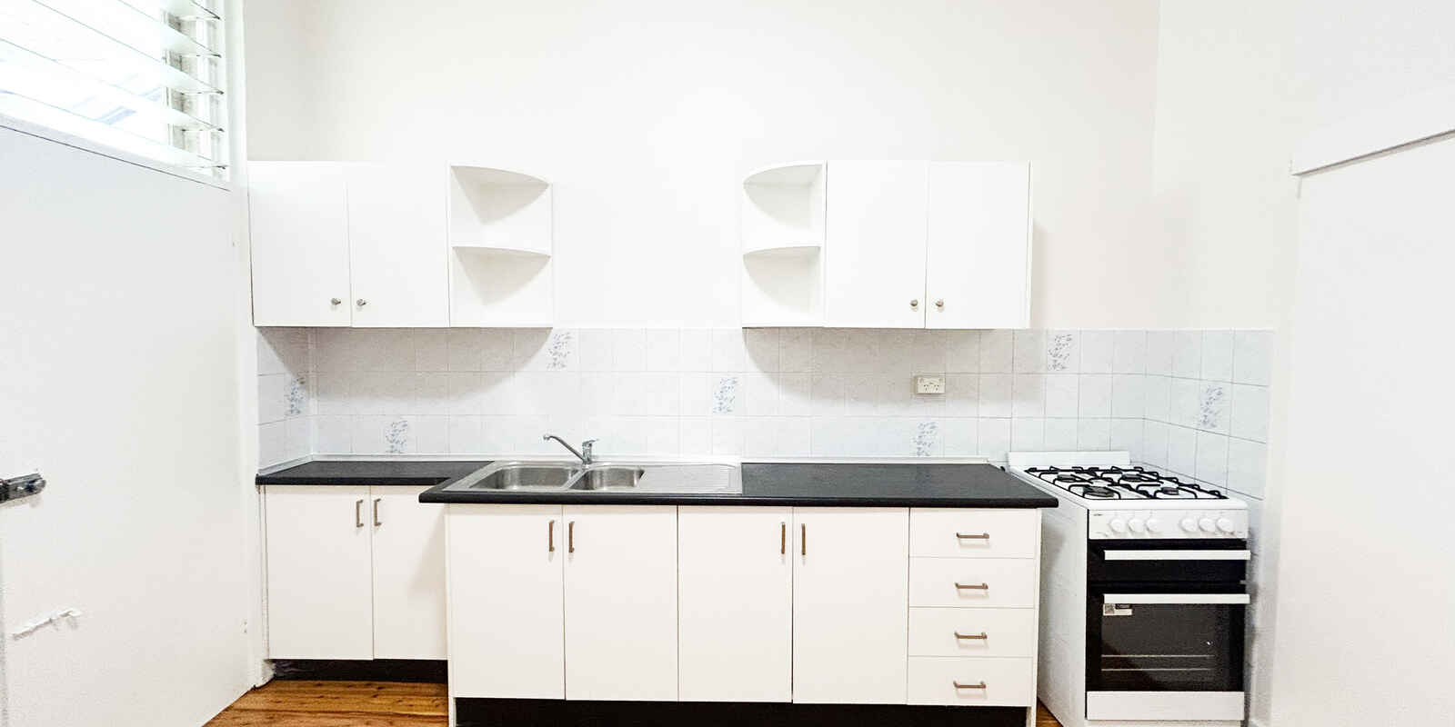 1/320 Annandale Street Annandale