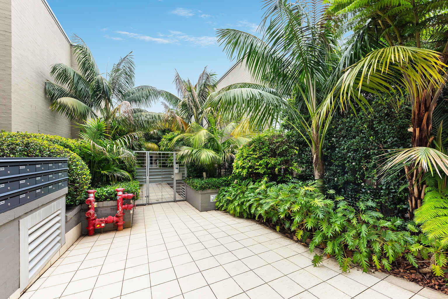 16/32-40 Sailors Bay Road Northbridge