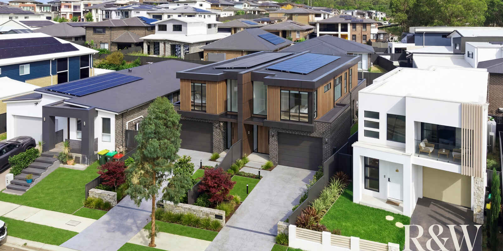 4 FIELDHOUSE CIRCUIT Campbelltown