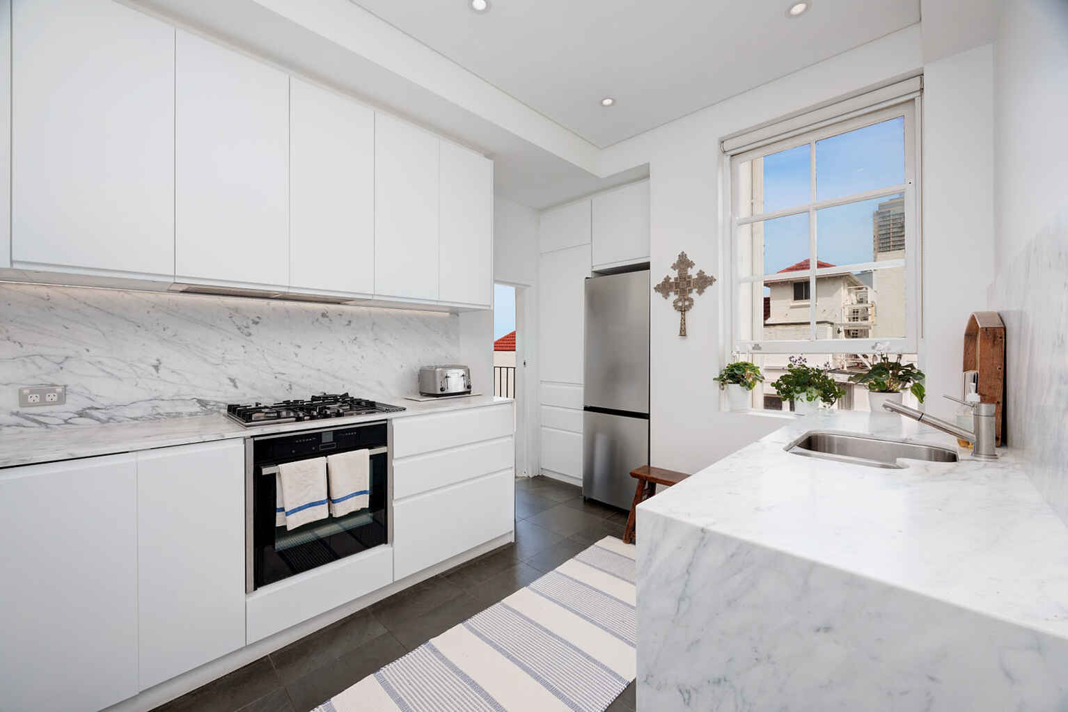 33/7 Springfield Avenue Potts Point