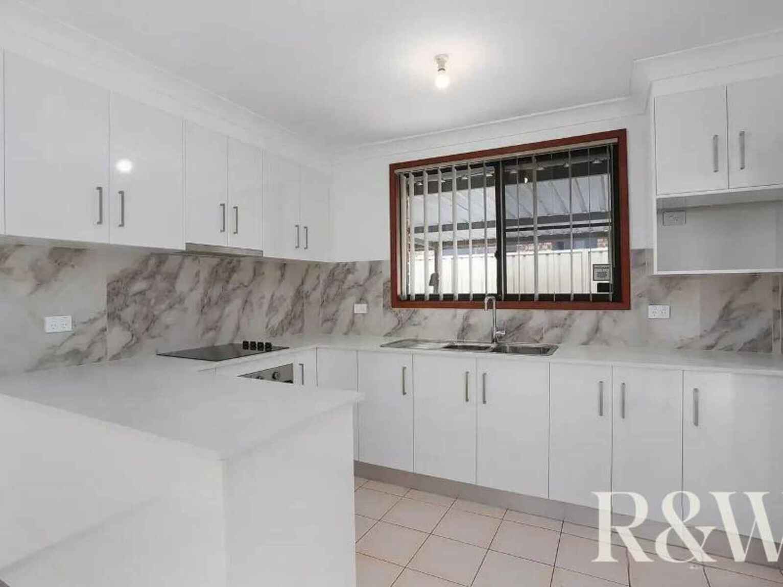 11 Flintlock Drive St Clair