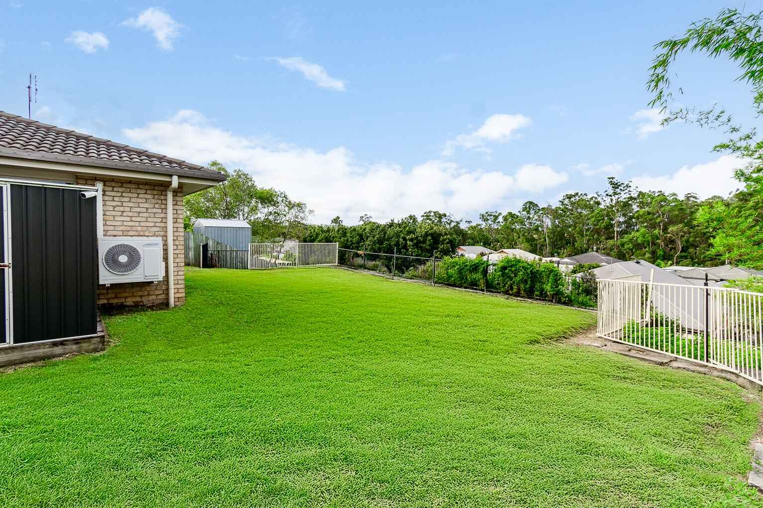 15 Binowee Court D'aguilar