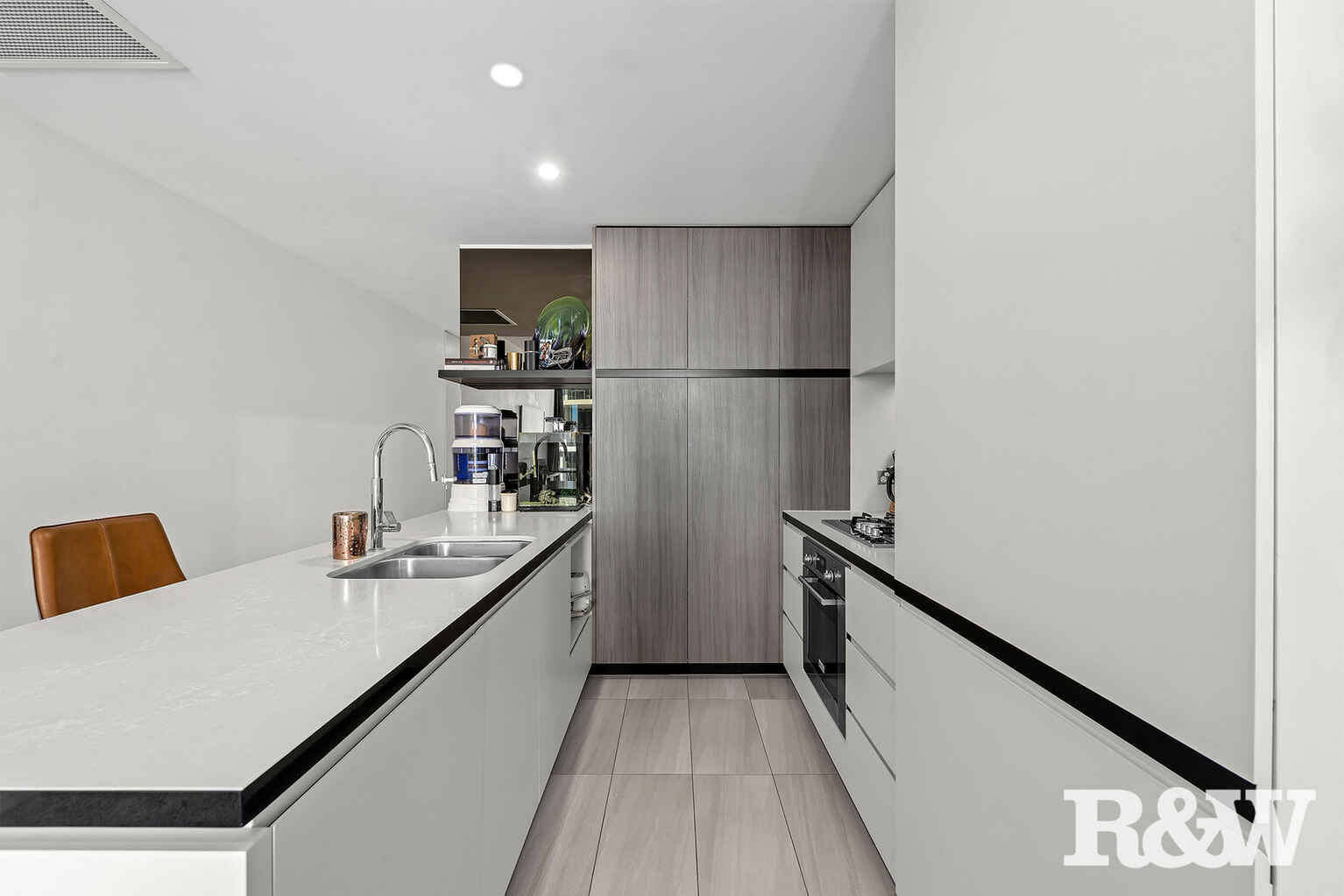 812/9 Christie Street South Brisbane