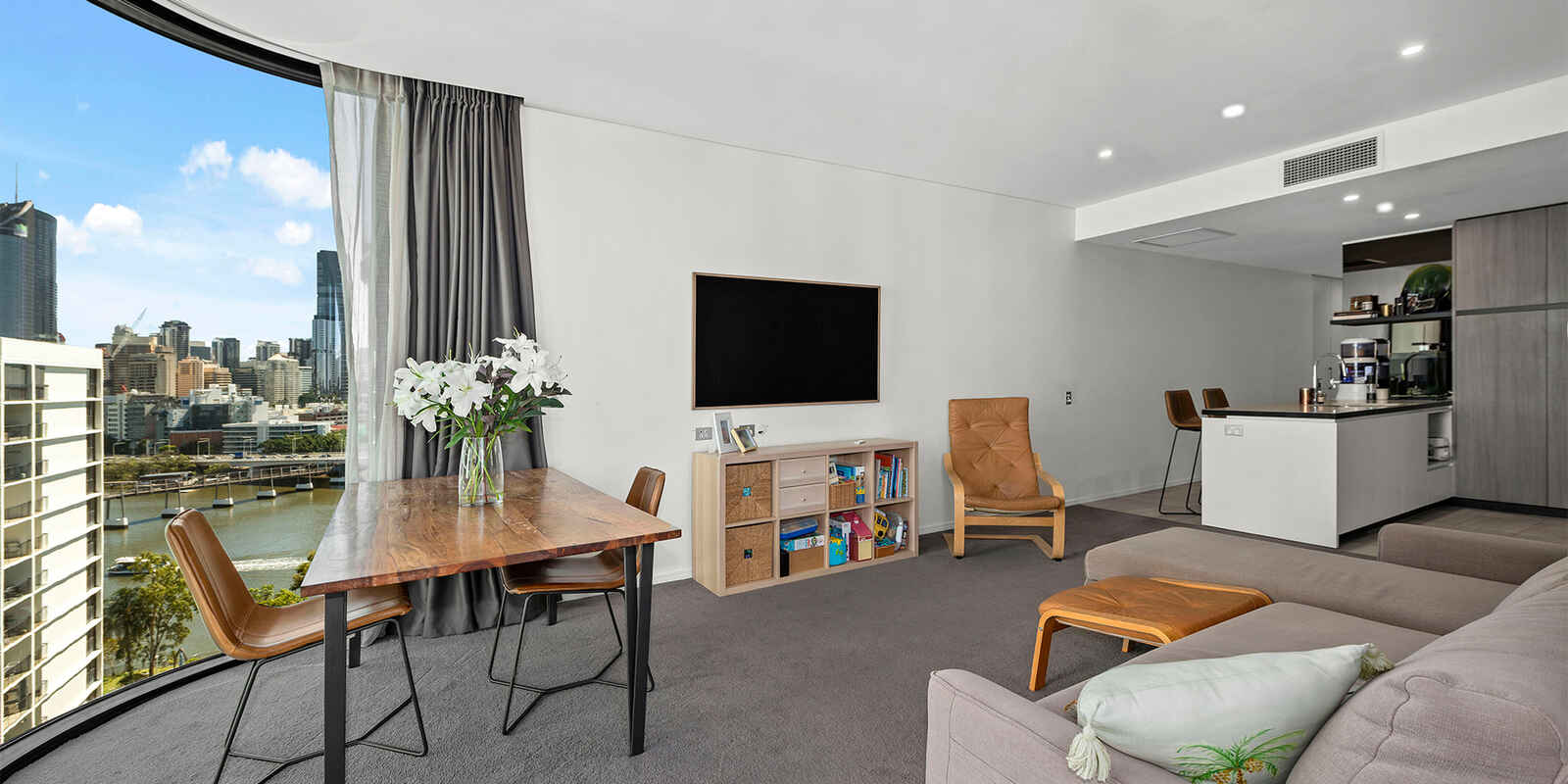 812/9 Christie Street South Brisbane