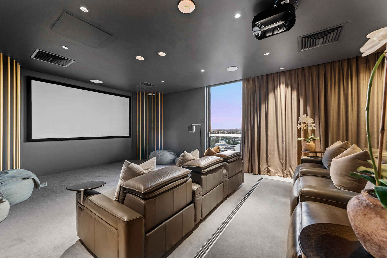 812/9 Christie Street South Brisbane