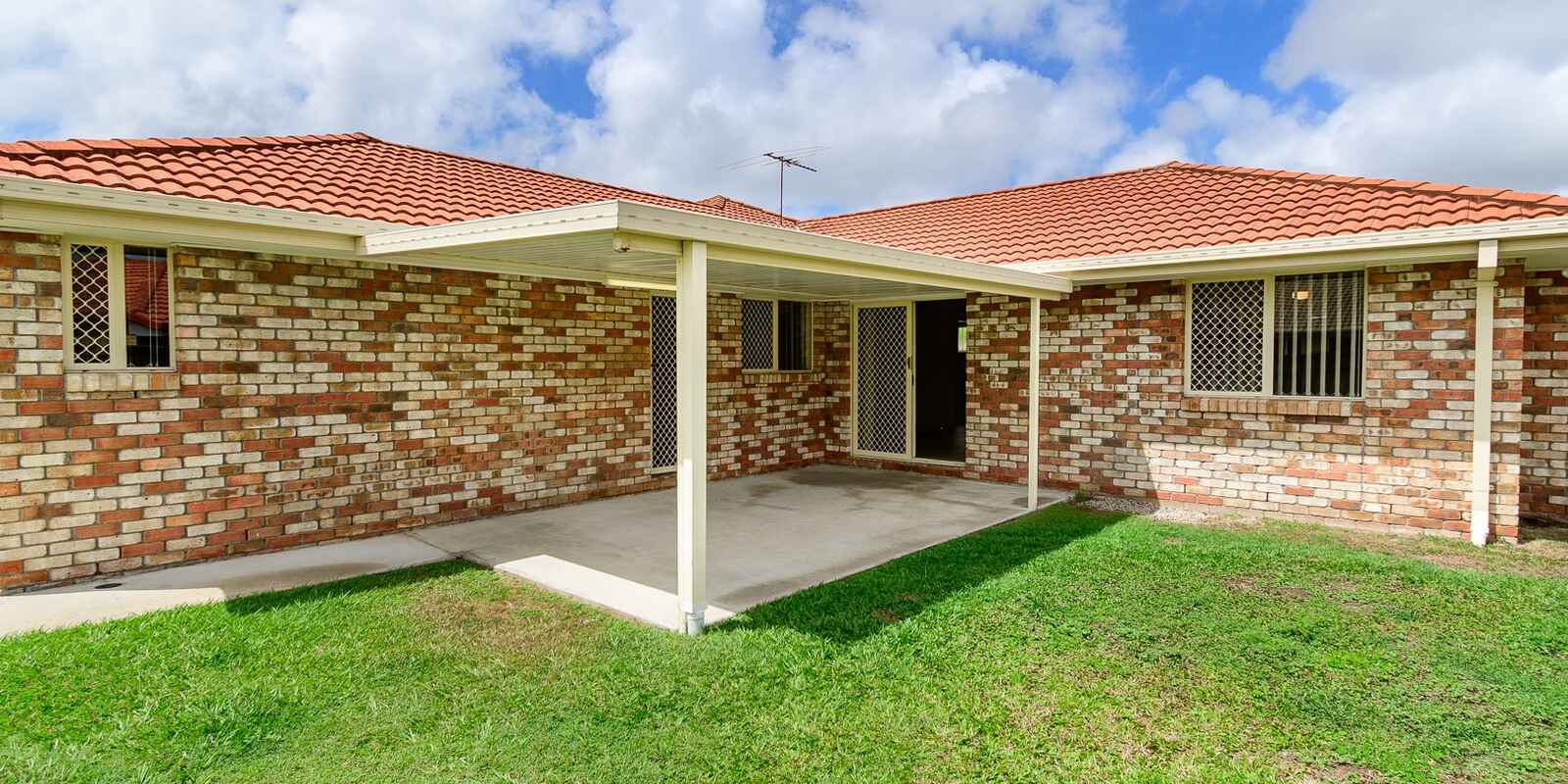 4 Radiata Court Morayfield