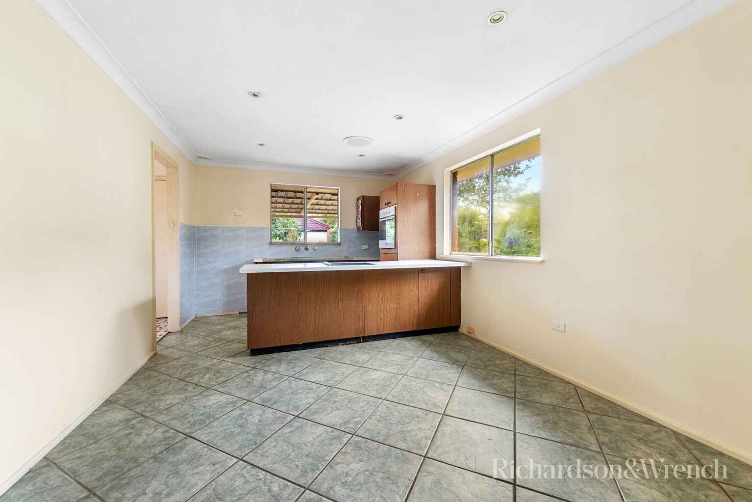 79 MacKenzie Avenue Woy Woy