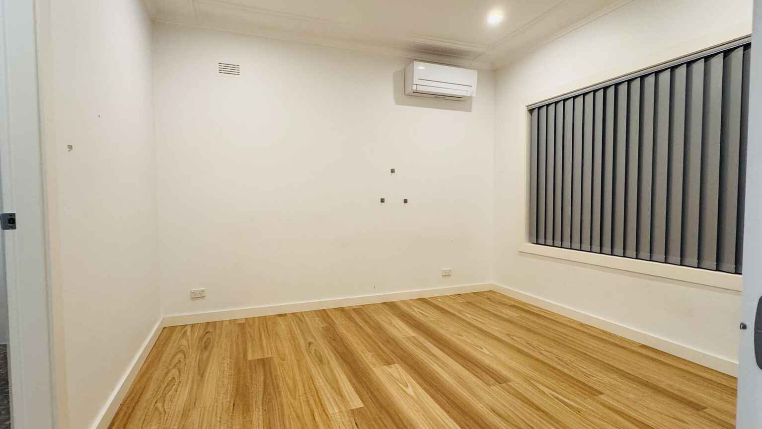 20 Derby Street Canley Heights 20 Derby Street Canley Heights