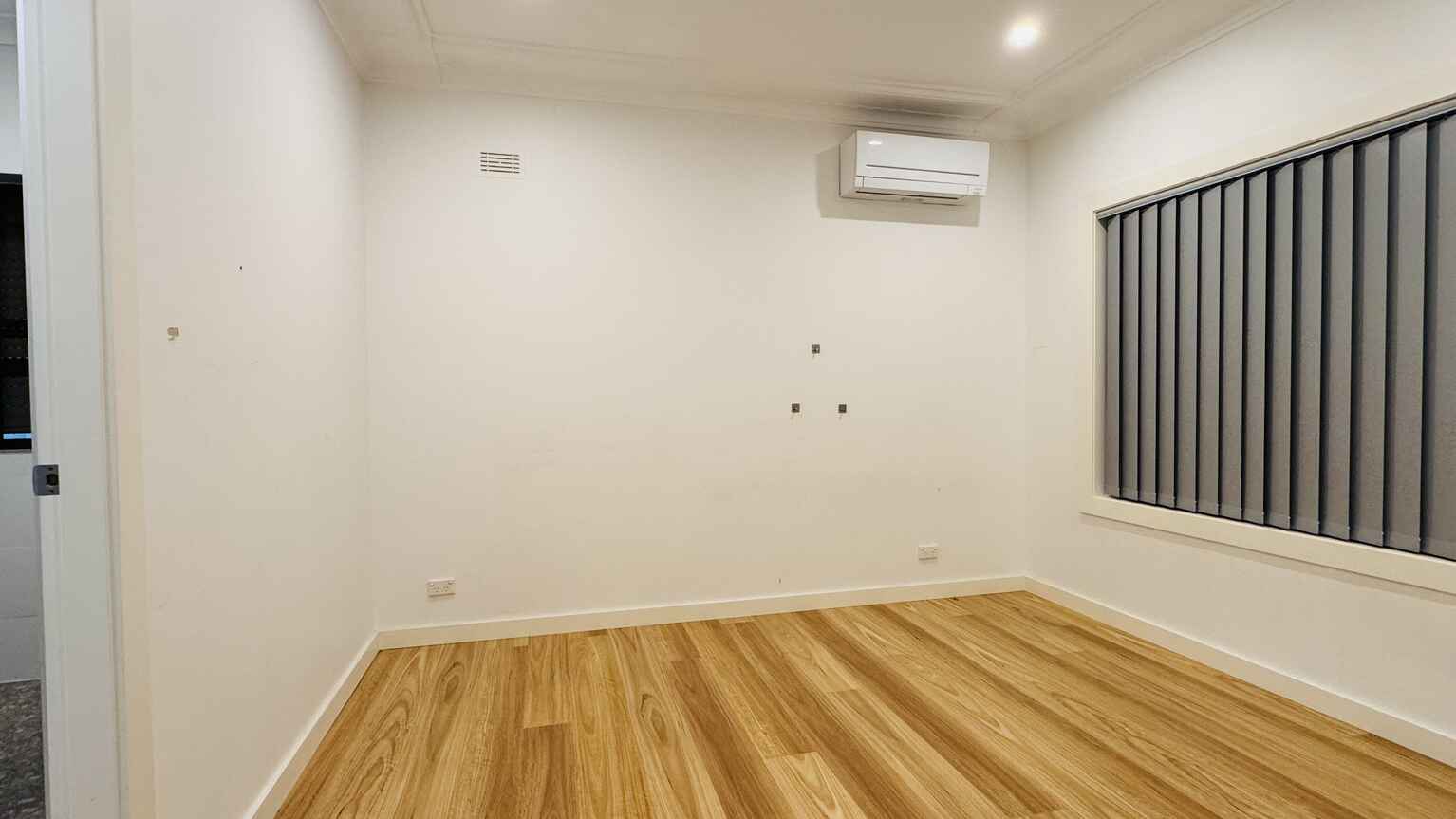 20 Derby Street Canley Heights 20 Derby Street Canley Heights