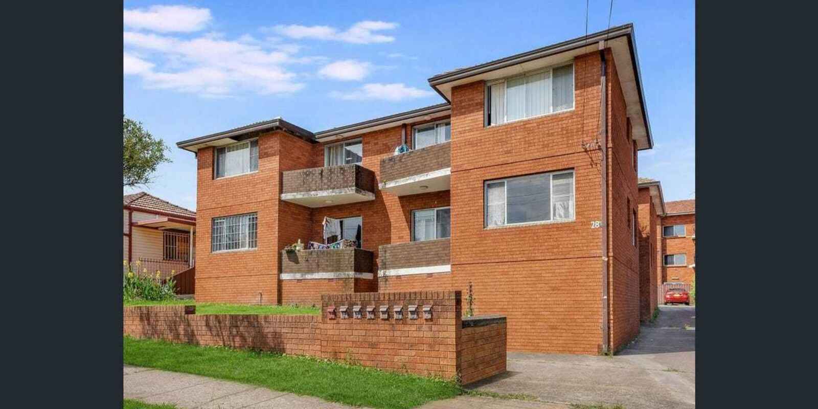 3/28 Flora Street Roselands