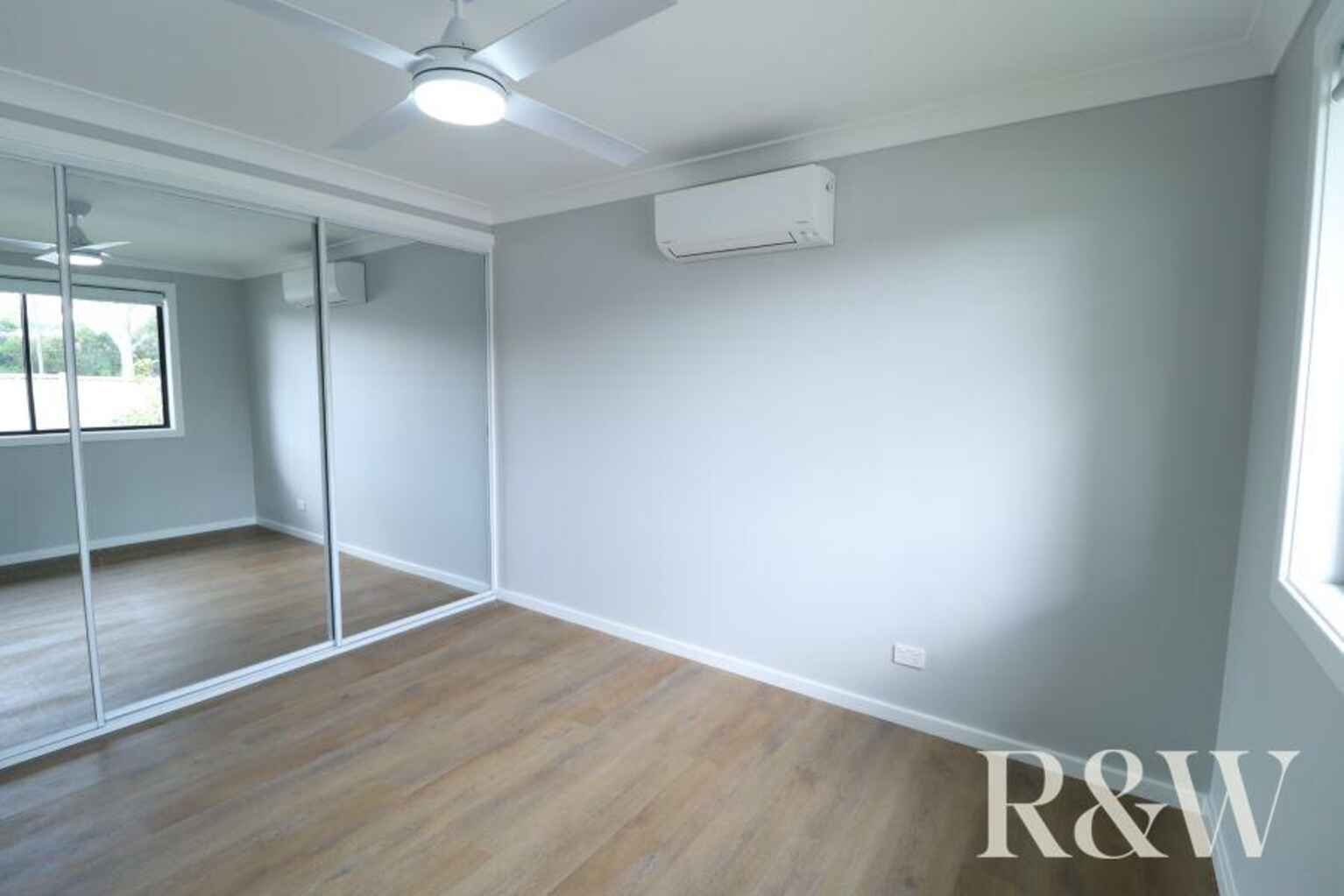 9A Tinarra Crescent Erskine Park