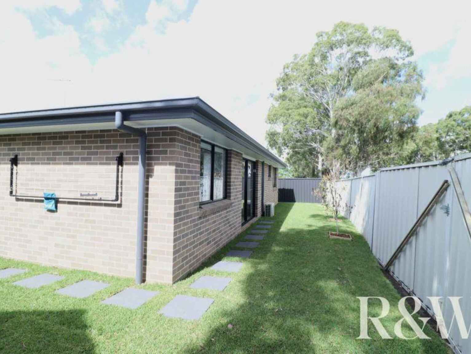 9A Tinarra Crescent Erskine Park