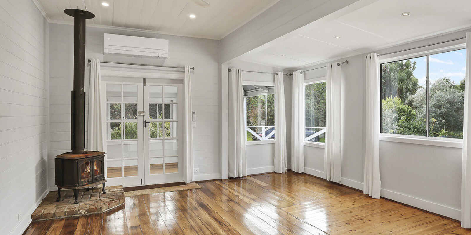 3 Main Street Robertson