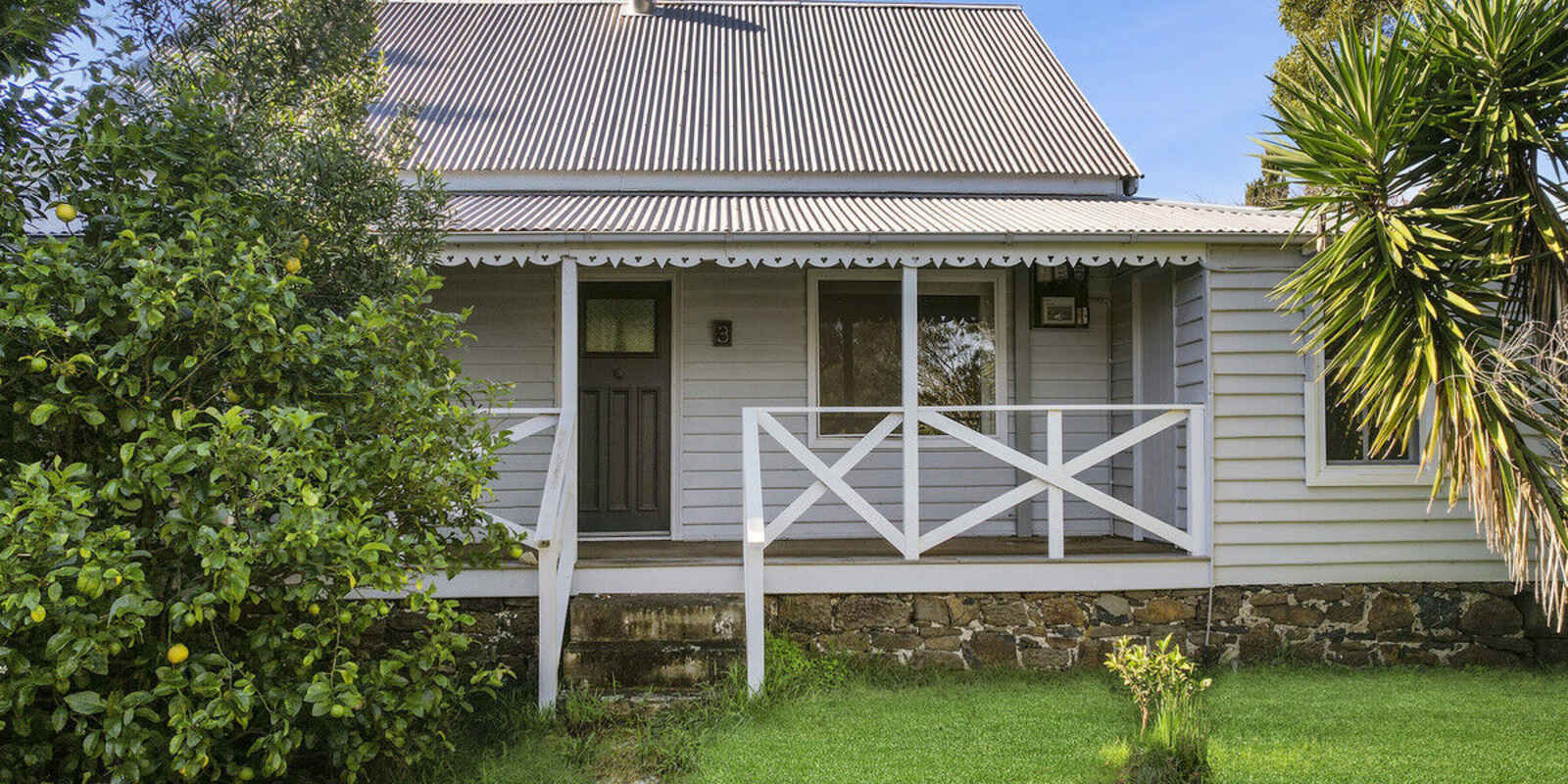 3 Main Street Robertson