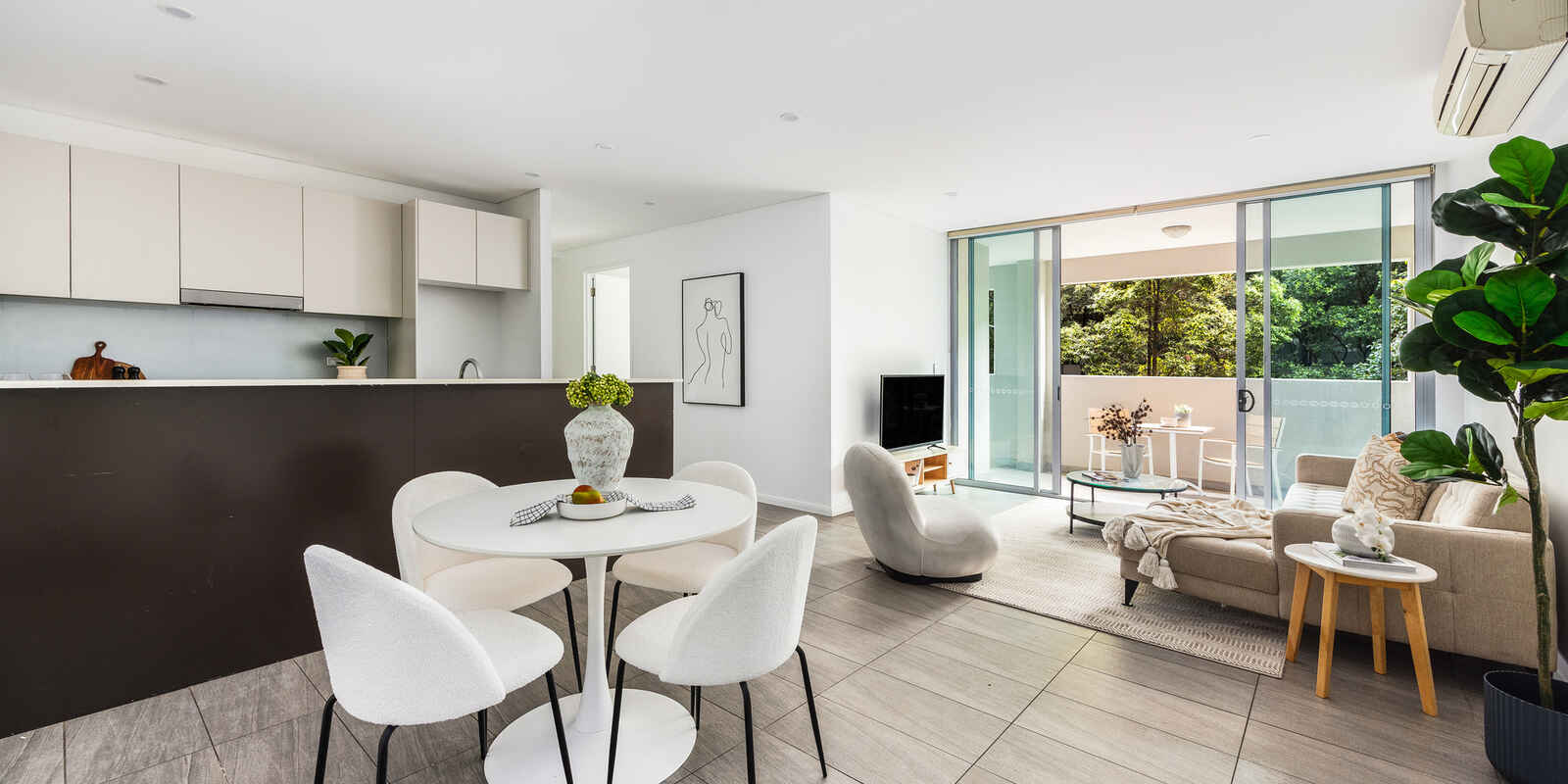 40/27 Wyndham Street Alexandria