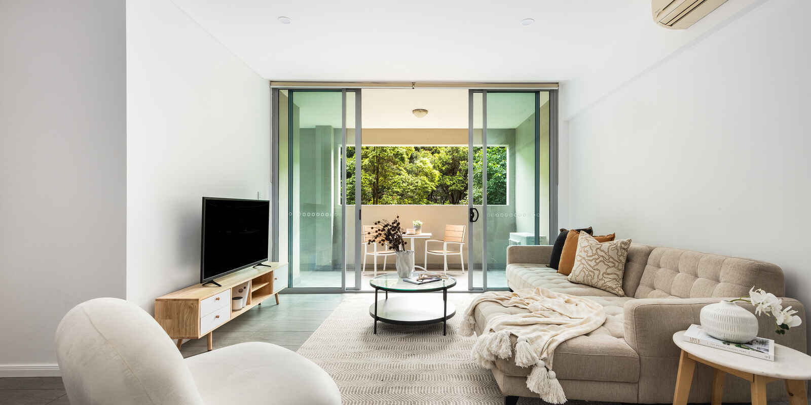 40/27 Wyndham Street Alexandria