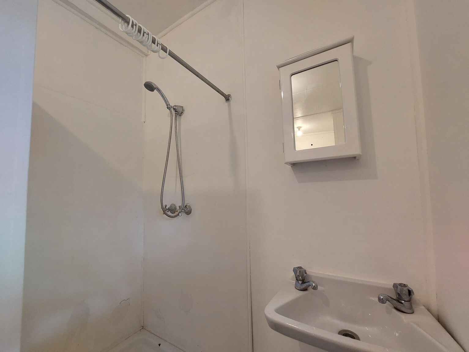 9A Lens Avenue Umina Beach