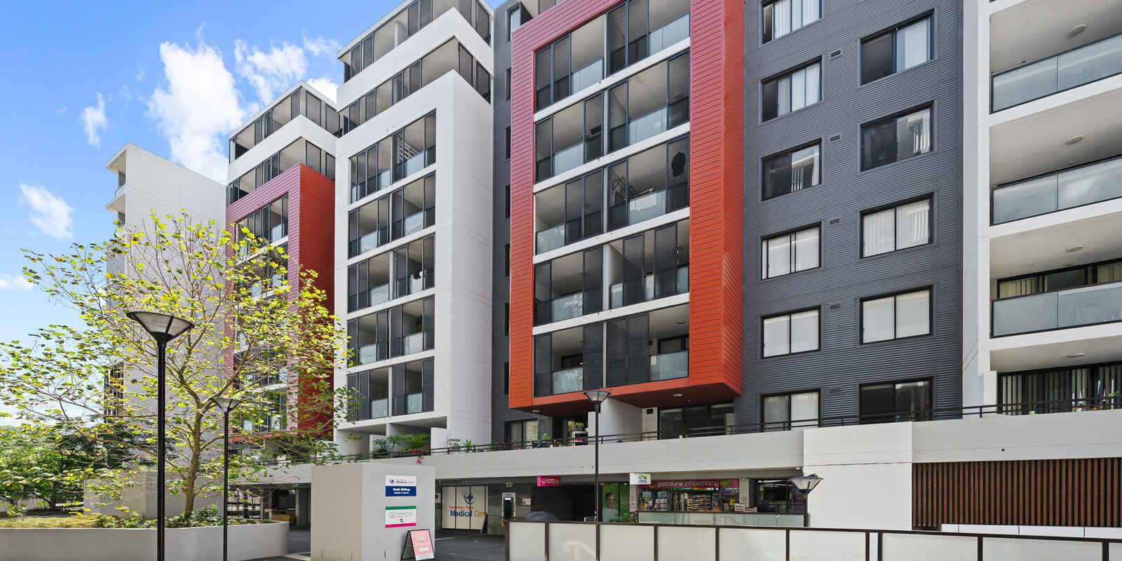 527/2E Charles Street Canterbury