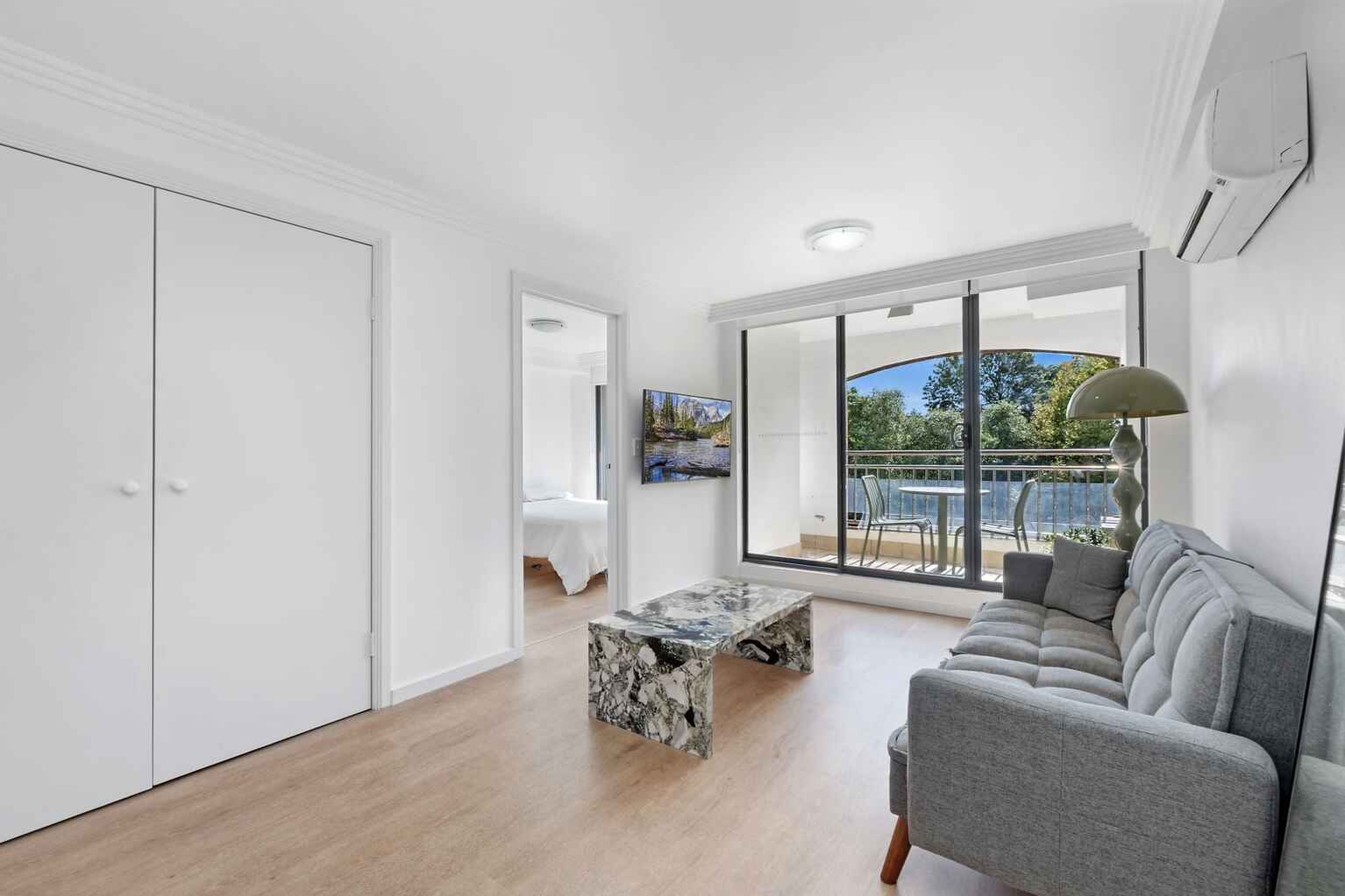 611/34-52 Allison Road Randwick