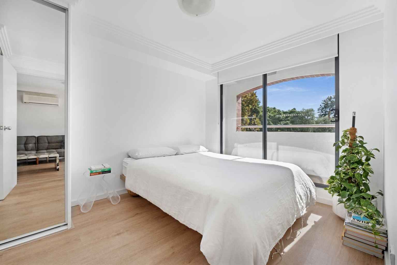611/34-52 Allison Road Randwick