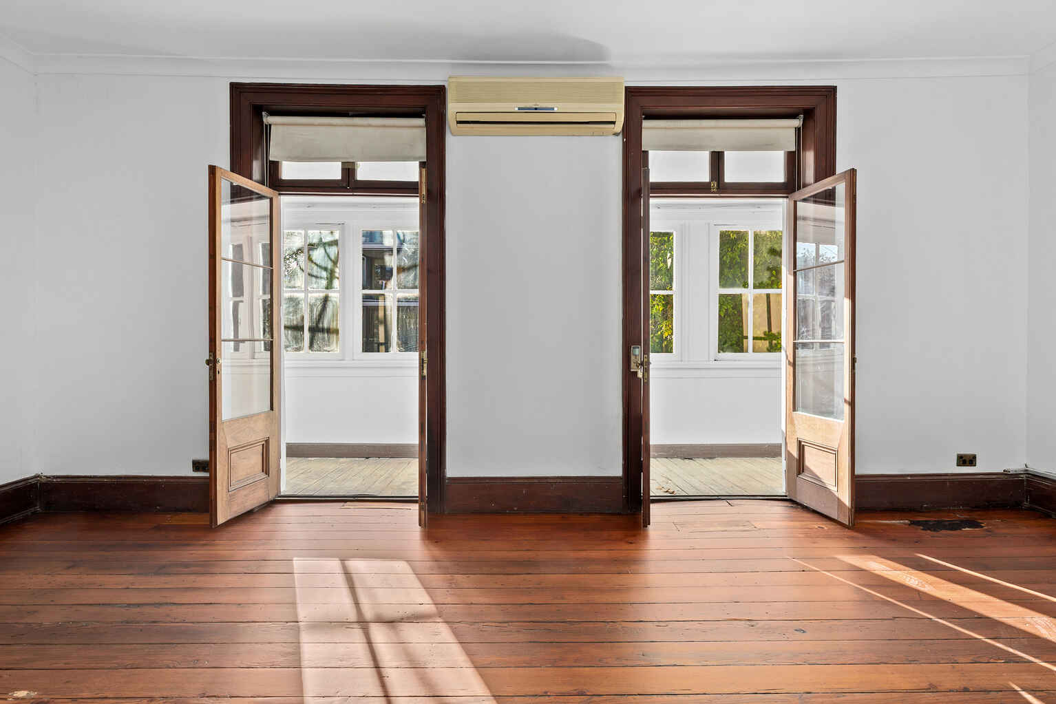 49 Crown Street Woolloomooloo 49 Crown Street Woolloomooloo