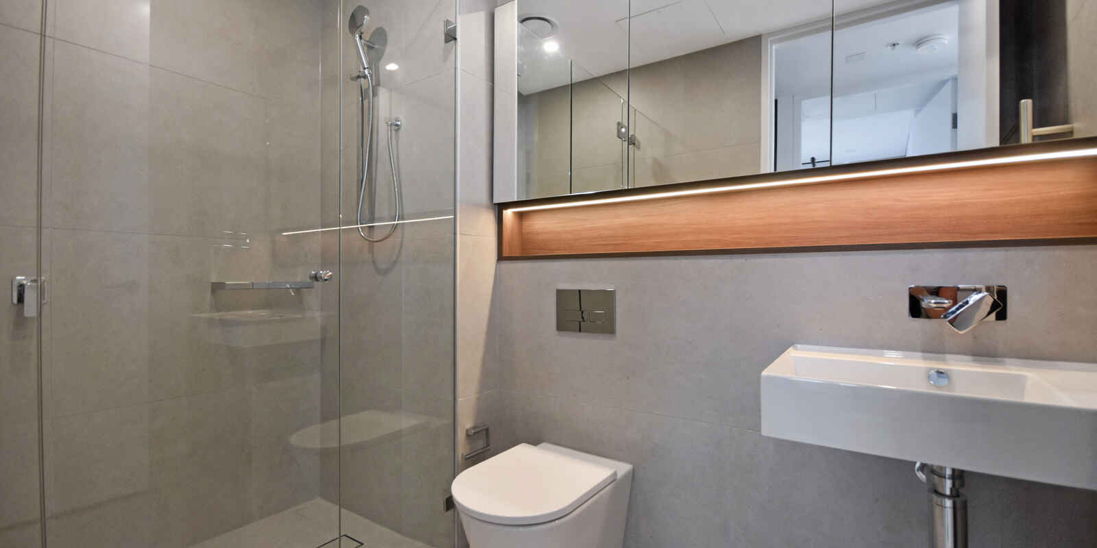 603/16A Llandaff Street Bondi Junction