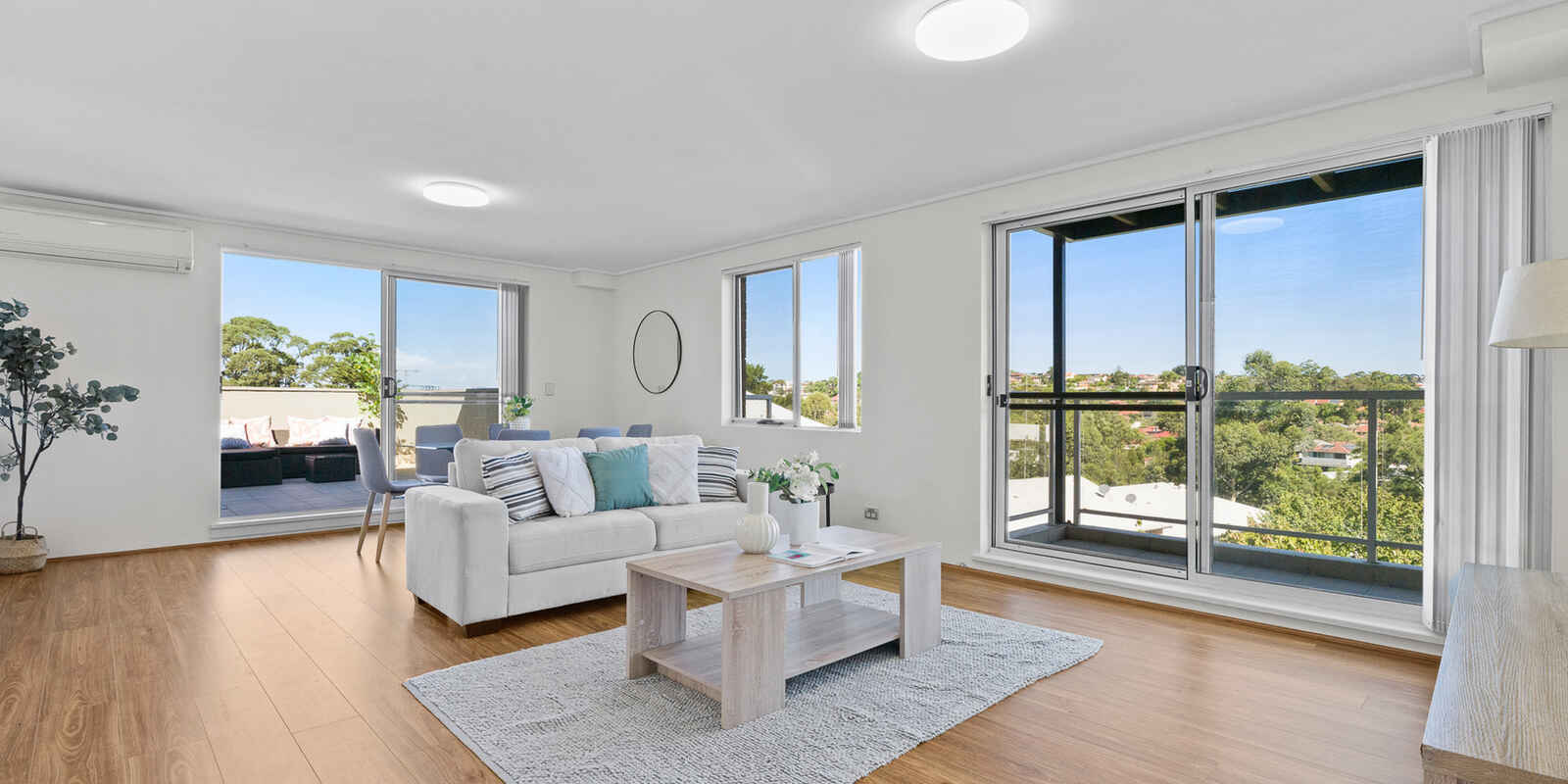 79/20 Close Street Canterbury 79/20 Close Street Canterbury