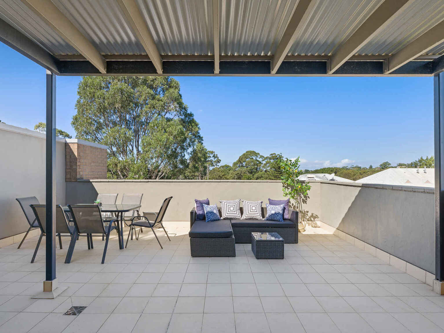 79/20 Close Street Canterbury 79/20 Close Street Canterbury