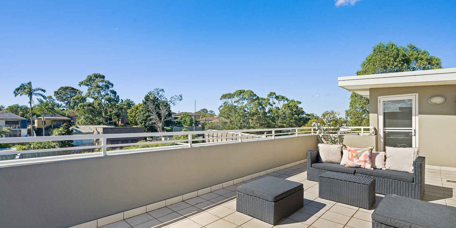 79/20 Close Street Canterbury 79/20 Close Street Canterbury