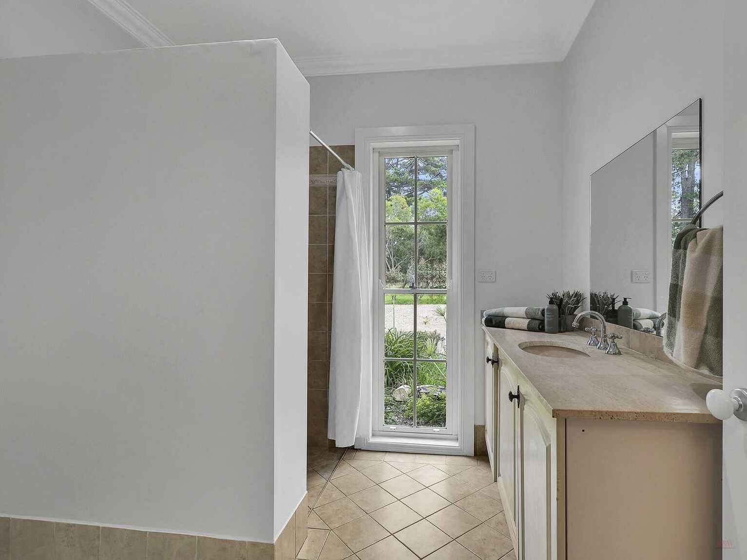 42 Suttor Road Moss Vale 42 Suttor Road Moss Vale