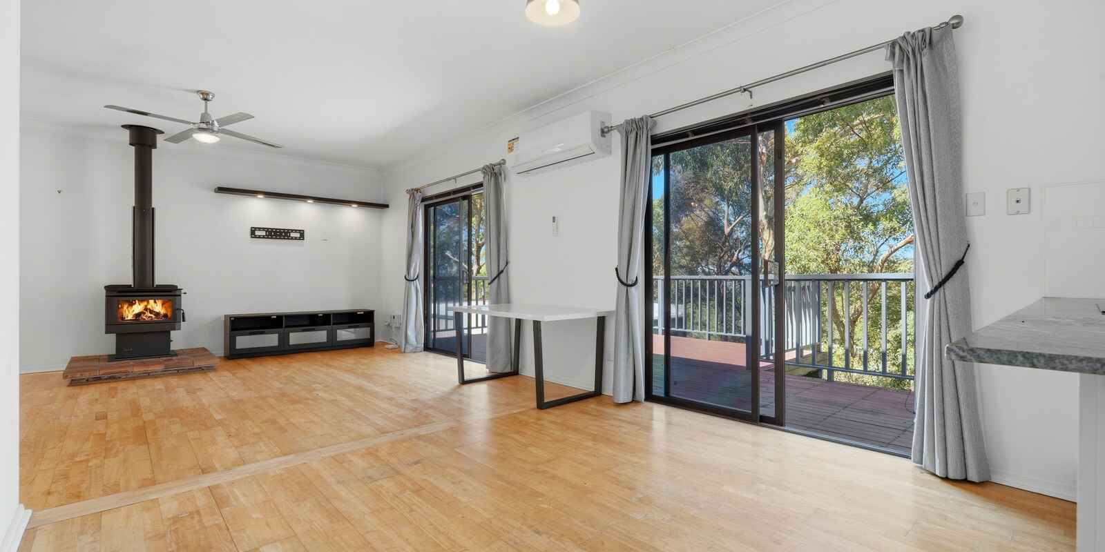 101 The Broadwaters Tascott