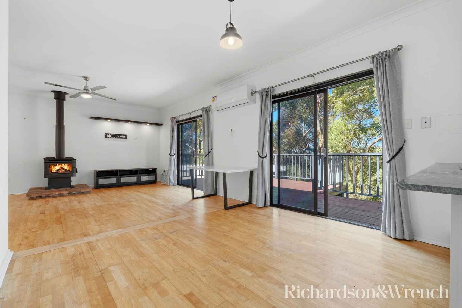 101 The Broadwaters Tascott