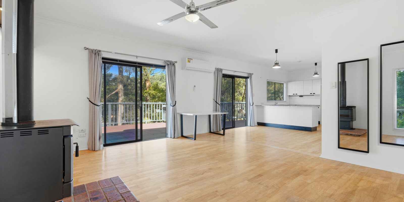 101 The Broadwaters Tascott