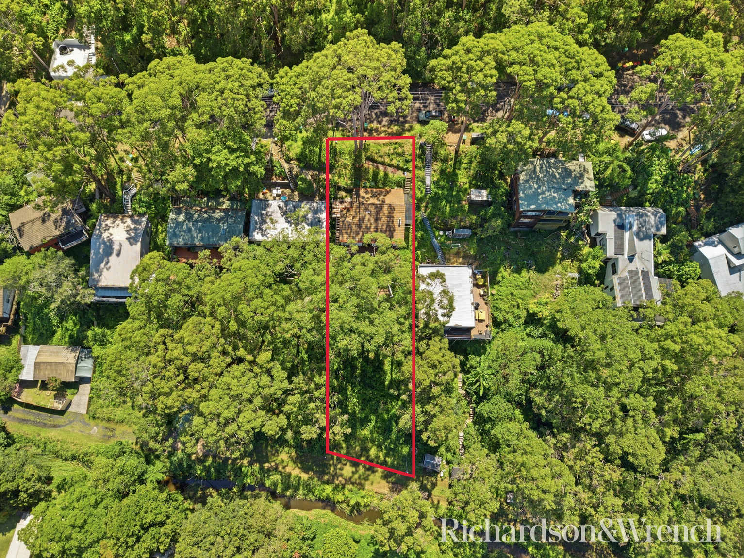 101 The Broadwaters Tascott