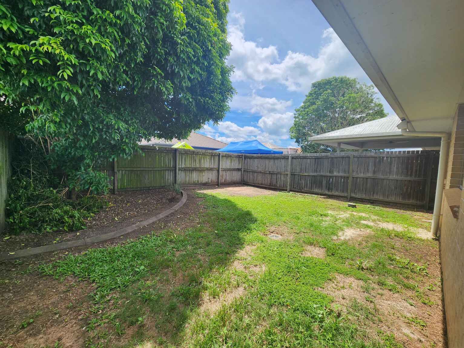 2/61 Reibelt Drive Caboolture