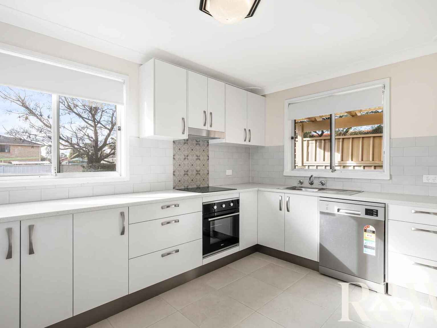 27 Spencer Street Rooty Hill