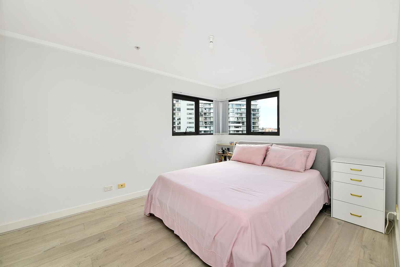 708/35A Arncliffe Street Wolli Creek 708/35A Arncliffe Street Wolli Creek