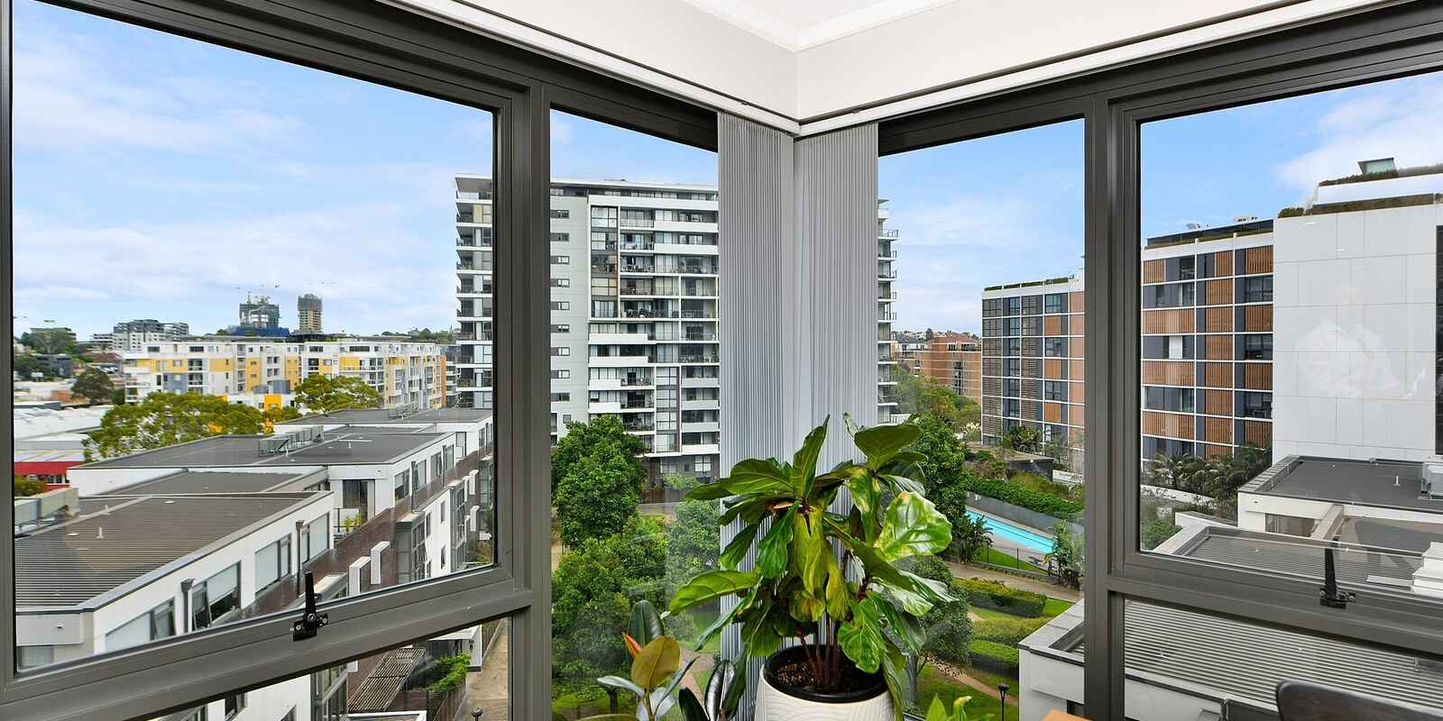708/35A Arncliffe Street Wolli Creek 708/35A Arncliffe Street Wolli Creek